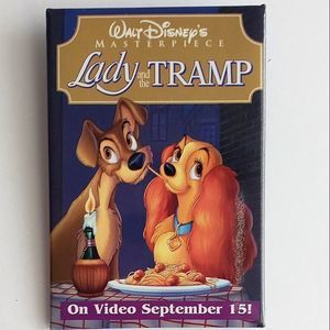 Vintage Movie Pin Promotional Button of 1986 Lady and Tramp Movie Blockb…